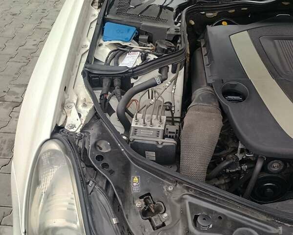 Білий Мерседес ЦЛС-Клас, об'ємом двигуна 3.5 л та пробігом 250 тис. км за 8300 $, фото 15 на Automoto.ua