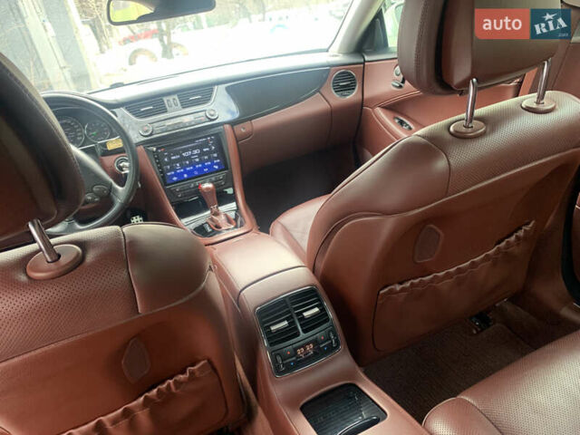 Білий Мерседес ЦЛС-Клас, об'ємом двигуна 3.5 л та пробігом 140 тис. км за 13500 $, фото 10 на Automoto.ua