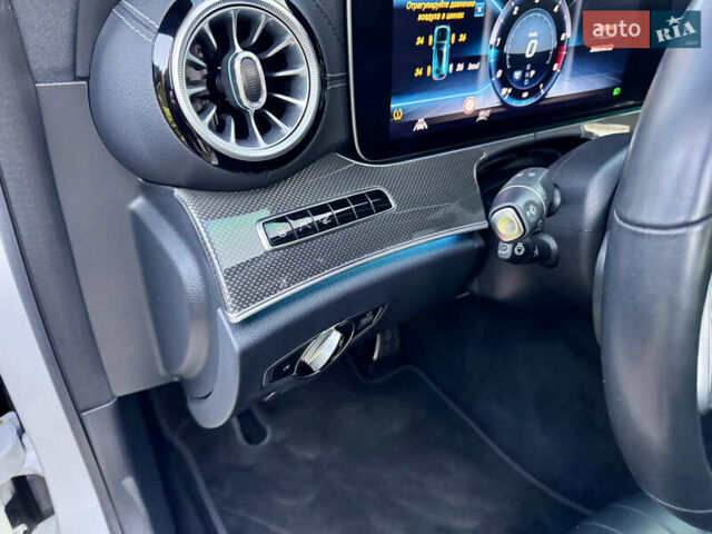 Мерседес ЦЛС-Класс 2019 в Одессе на Automoto.ua Белый Мерседес ЦЛС-Класс, объемом двигателя 2 л и пробегом 87 тыс. км за 51900 $, фото 45 на Automoto.ua