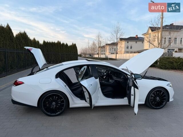 Білий Мерседес ЦЛС-Клас, об'ємом двигуна 3 л та пробігом 89 тис. км за 49900 $, фото 104 на Automoto.ua