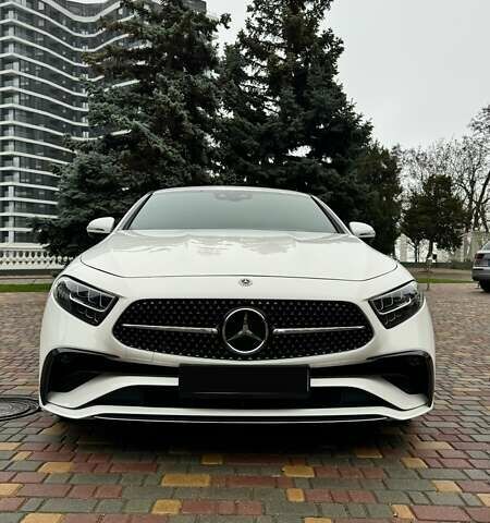 Белый Мерседес ЦЛС-Класс, объемом двигателя 1.99 л и пробегом 77 тыс. км за 59500 $, фото 3 на Automoto.ua