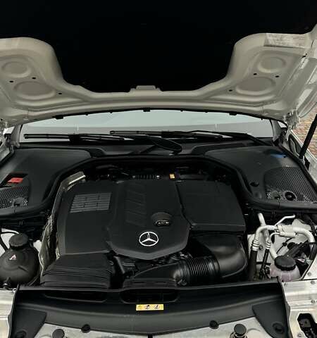 Белый Мерседес ЦЛС-Класс, объемом двигателя 1.99 л и пробегом 77 тыс. км за 59500 $, фото 26 на Automoto.ua