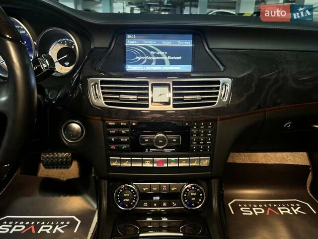 Белый Мерседес ЦЛС-Класс, объемом двигателя 4.7 л и пробегом 71 тыс. км за 20990 $, фото 40 на Automoto.ua