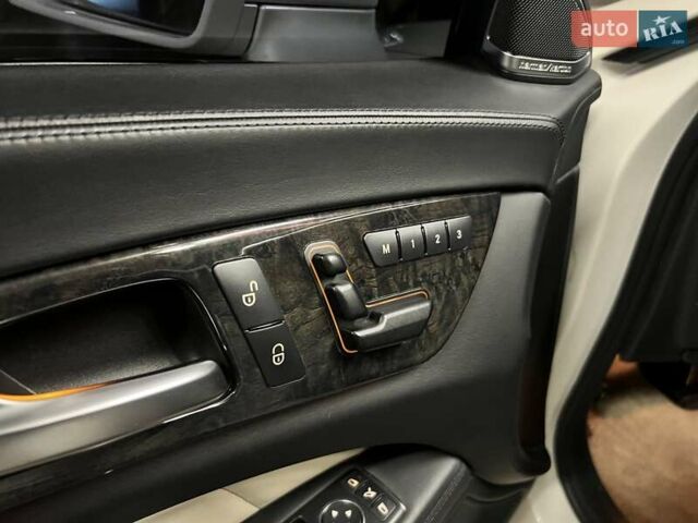 Белый Мерседес ЦЛС-Класс, объемом двигателя 4.7 л и пробегом 71 тыс. км за 20990 $, фото 30 на Automoto.ua