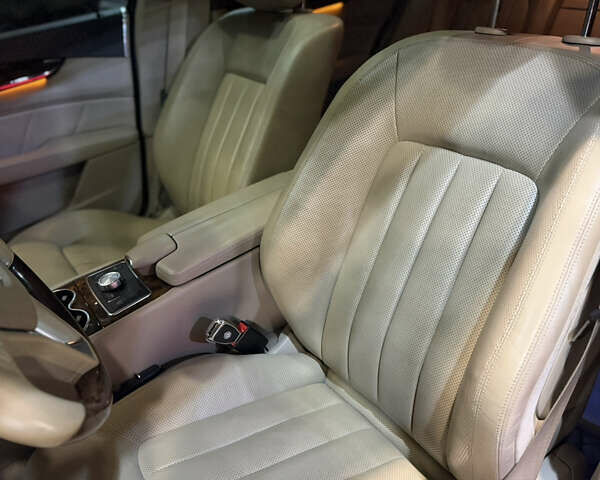 Белый Мерседес ЦЛС-Класс, объемом двигателя 4.7 л и пробегом 181 тыс. км за 19899 $, фото 15 на Automoto.ua