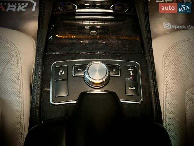 Белый Мерседес ЦЛС-Класс, объемом двигателя 4.7 л и пробегом 71 тыс. км за 20990 $, фото 39 на Automoto.ua