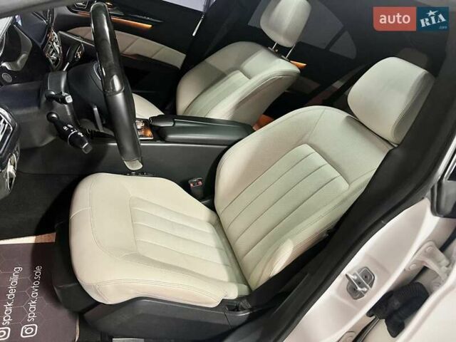 Белый Мерседес ЦЛС-Класс, объемом двигателя 4.7 л и пробегом 71 тыс. км за 20990 $, фото 33 на Automoto.ua