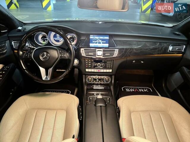 Белый Мерседес ЦЛС-Класс, объемом двигателя 4.7 л и пробегом 71 тыс. км за 20990 $, фото 49 на Automoto.ua