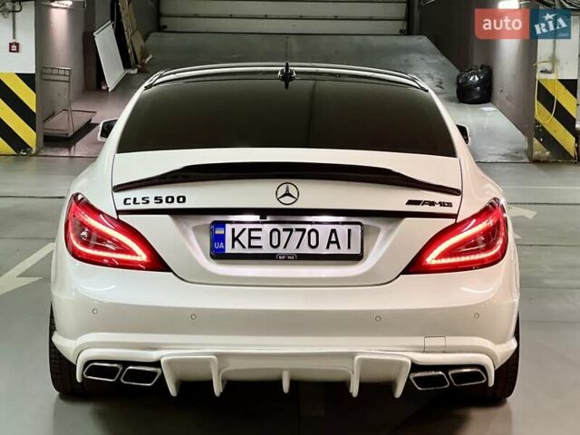 Белый Мерседес ЦЛС-Класс, объемом двигателя 4.7 л и пробегом 71 тыс. км за 20990 $, фото 12 на Automoto.ua