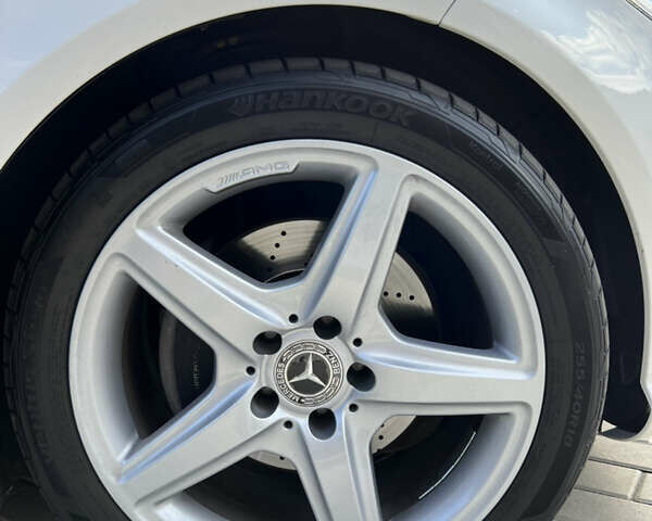 Белый Мерседес ЦЛС-Класс, объемом двигателя 3.5 л и пробегом 113 тыс. км за 24500 $, фото 20 на Automoto.ua