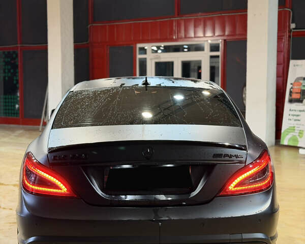 Белый Мерседес ЦЛС-Класс, объемом двигателя 4.7 л и пробегом 181 тыс. км за 19899 $, фото 5 на Automoto.ua