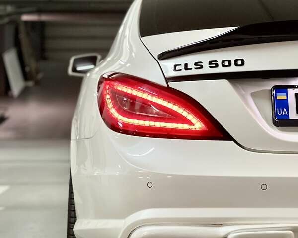Белый Мерседес ЦЛС-Класс, объемом двигателя 4.7 л и пробегом 71 тыс. км за 20990 $, фото 17 на Automoto.ua
