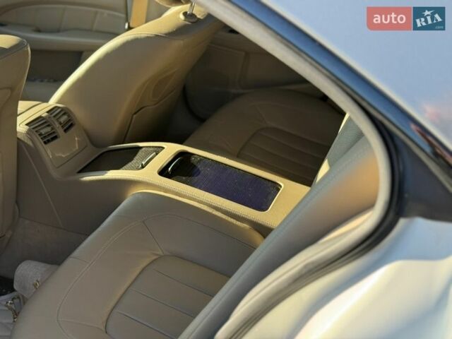 Белый Мерседес ЦЛС-Класс, объемом двигателя 4.66 л и пробегом 88 тыс. км за 21500 $, фото 12 на Automoto.ua