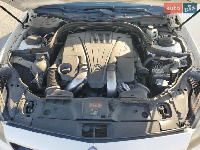 Белый Мерседес ЦЛС-Класс, объемом двигателя 4.67 л и пробегом 126 тыс. км за 9700 $, фото 10 на Automoto.ua
