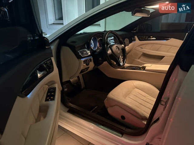 Білий Мерседес ЦЛС-Клас, об'ємом двигуна 3 л та пробігом 174 тис. км за 25500 $, фото 25 на Automoto.ua