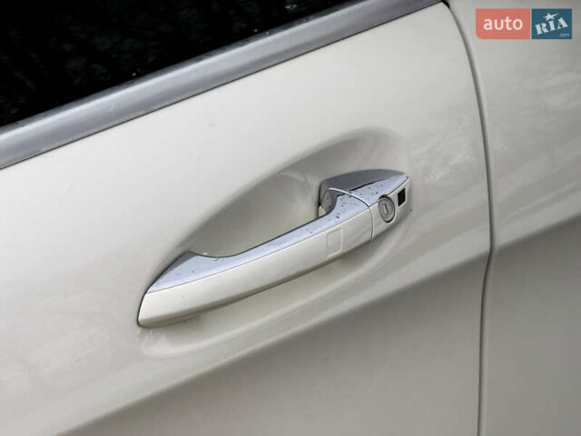 Белый Мерседес ЦЛС-Класс, объемом двигателя 4.7 л и пробегом 140 тыс. км за 16800 $, фото 24 на Automoto.ua