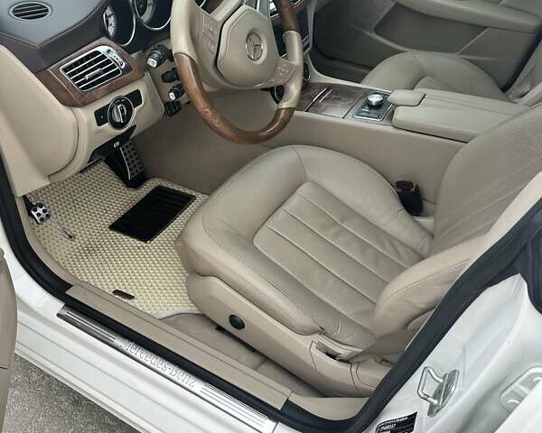 Білий Мерседес ЦЛС-Клас, об'ємом двигуна 2.99 л та пробігом 202 тис. км за 25000 $, фото 3 на Automoto.ua