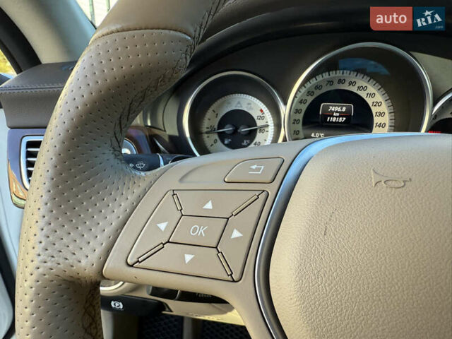 Белый Мерседес ЦЛС-Класс, объемом двигателя 4.7 л и пробегом 118 тыс. км за 19500 $, фото 38 на Automoto.ua