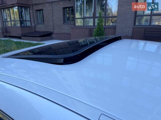 Белый Мерседес ЦЛС-Класс, объемом двигателя 3 л и пробегом 295 тыс. км за 17999 $, фото 10 на Automoto.ua