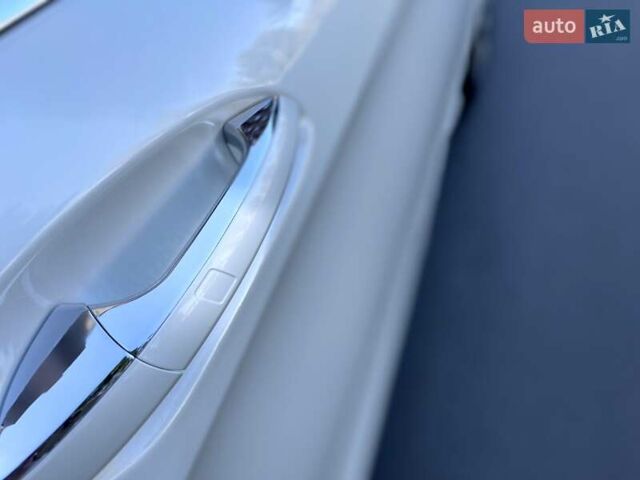 Белый Мерседес ЦЛС-Класс, объемом двигателя 3 л и пробегом 295 тыс. км за 17999 $, фото 23 на Automoto.ua