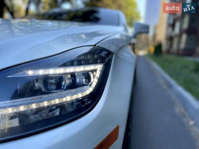 Белый Мерседес ЦЛС-Класс, объемом двигателя 3 л и пробегом 295 тыс. км за 17999 $, фото 24 на Automoto.ua