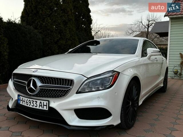 Белый Мерседес ЦЛС-Класс, объемом двигателя 3 л и пробегом 214 тыс. км за 21600 $, фото 1 на Automoto.ua