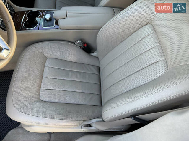 Белый Мерседес ЦЛС-Класс, объемом двигателя 4.7 л и пробегом 118 тыс. км за 19500 $, фото 34 на Automoto.ua