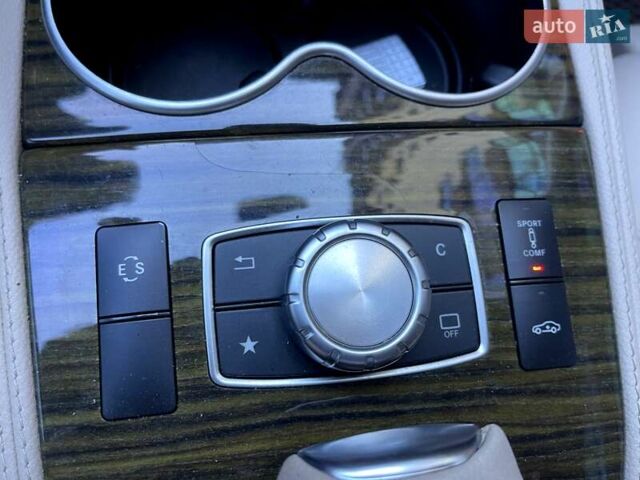 Белый Мерседес ЦЛС-Класс, объемом двигателя 3 л и пробегом 290 тыс. км за 20000 $, фото 1 на Automoto.ua