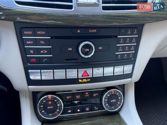 Белый Мерседес ЦЛС-Класс, объемом двигателя 3 л и пробегом 295 тыс. км за 17999 $, фото 4 на Automoto.ua