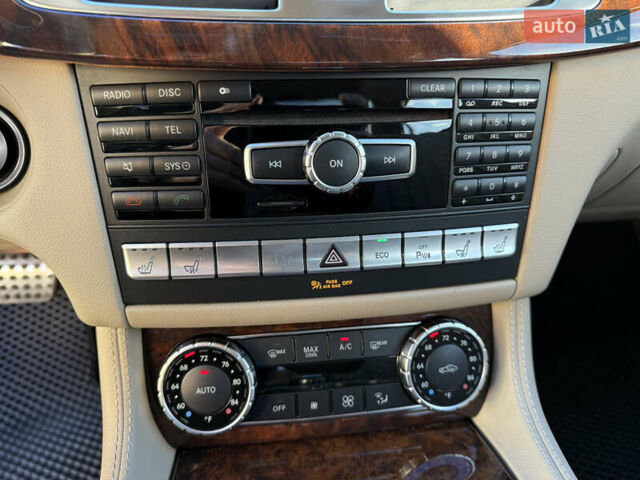 Белый Мерседес ЦЛС-Класс, объемом двигателя 4.7 л и пробегом 118 тыс. км за 19500 $, фото 42 на Automoto.ua