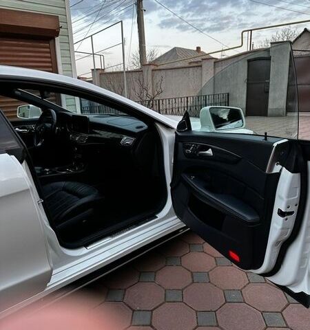 Белый Мерседес ЦЛС-Класс, объемом двигателя 3 л и пробегом 238 тыс. км за 21900 $, фото 42 на Automoto.ua