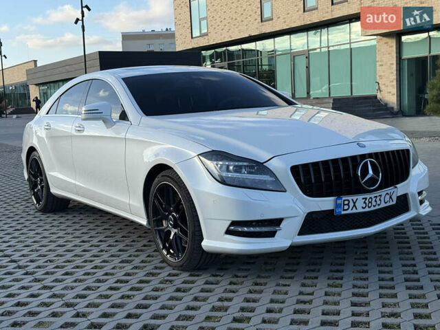 Белый Мерседес ЦЛС-Класс, объемом двигателя 4.7 л и пробегом 118 тыс. км за 19500 $, фото 1 на Automoto.ua
