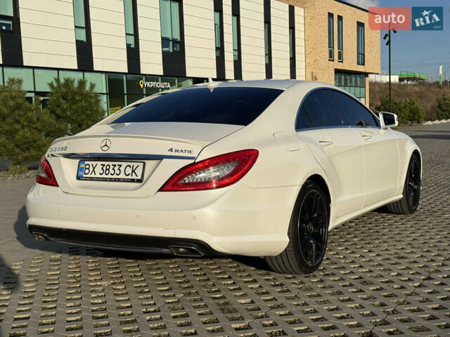 Белый Мерседес ЦЛС-Класс, объемом двигателя 4.7 л и пробегом 118 тыс. км за 19500 $, фото 22 на Automoto.ua
