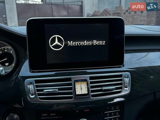 Белый Мерседес ЦЛС-Класс, объемом двигателя 3 л и пробегом 214 тыс. км за 21600 $, фото 15 на Automoto.ua