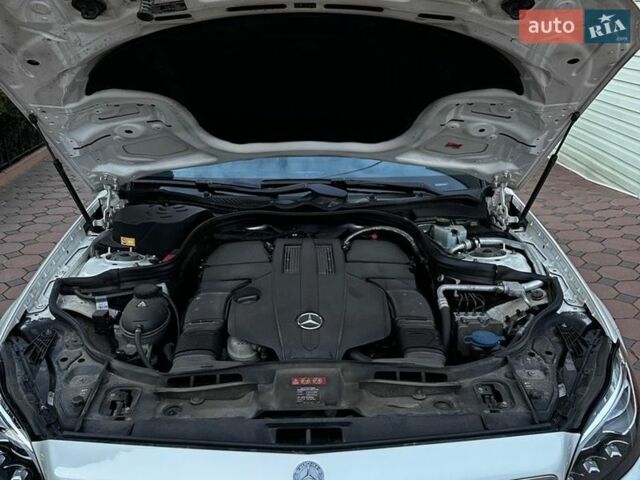 Белый Мерседес ЦЛС-Класс, объемом двигателя 3 л и пробегом 214 тыс. км за 21600 $, фото 19 на Automoto.ua