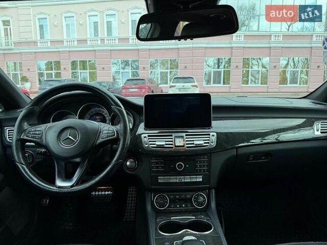 Белый Мерседес ЦЛС-Класс, объемом двигателя 3 л и пробегом 214 тыс. км за 21300 $, фото 9 на Automoto.ua