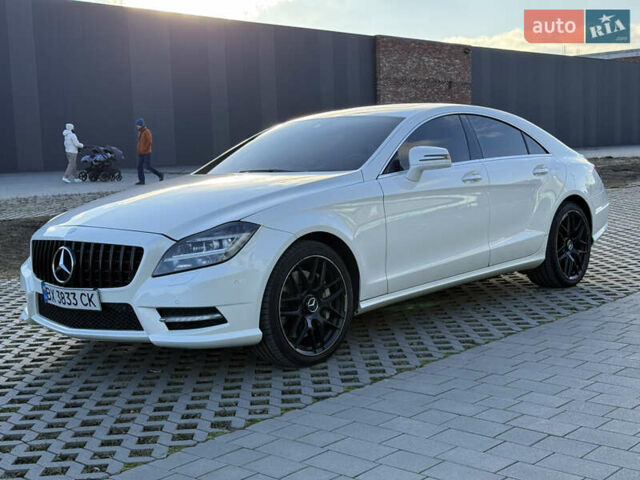 Белый Мерседес ЦЛС-Класс, объемом двигателя 4.7 л и пробегом 118 тыс. км за 19500 $, фото 6 на Automoto.ua