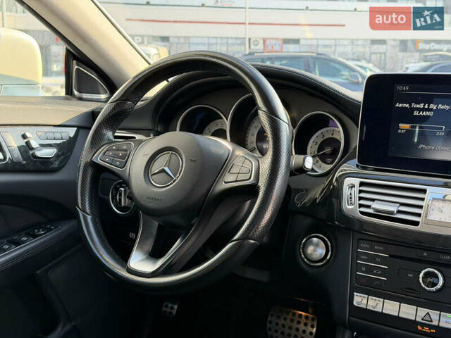 Белый Мерседес ЦЛС-Класс, объемом двигателя 3 л и пробегом 140 тыс. км за 27000 $, фото 14 на Automoto.ua