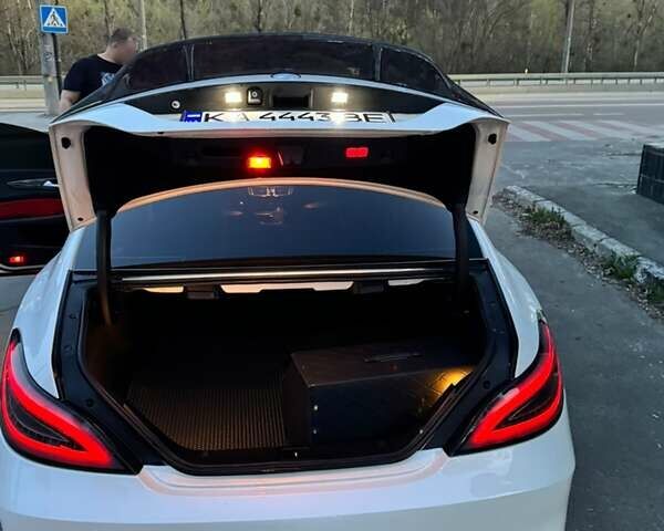 Білий Мерседес ЦЛС-Клас, об'ємом двигуна 3 л та пробігом 172 тис. км за 32000 $, фото 31 на Automoto.ua