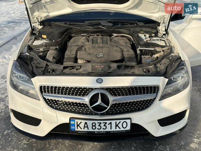 Белый Мерседес ЦЛС-Класс, объемом двигателя 3 л и пробегом 140 тыс. км за 27000 $, фото 26 на Automoto.ua