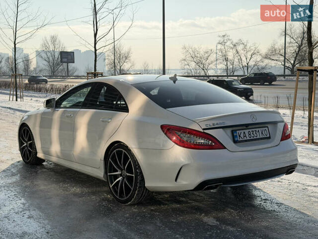 Белый Мерседес ЦЛС-Класс, объемом двигателя 3 л и пробегом 140 тыс. км за 27000 $, фото 6 на Automoto.ua