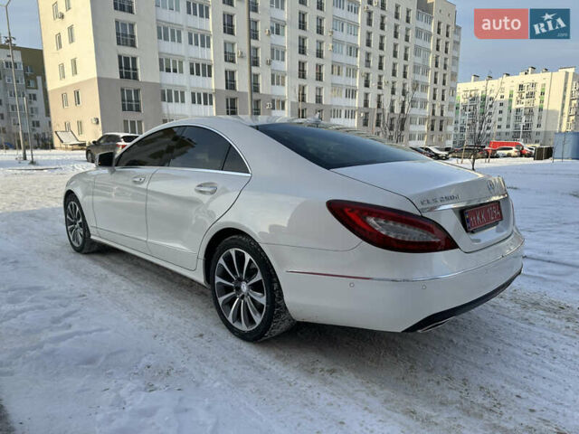 Белый Мерседес ЦЛС-Класс, объемом двигателя 2.14 л и пробегом 141 тыс. км за 24500 $, фото 11 на Automoto.ua