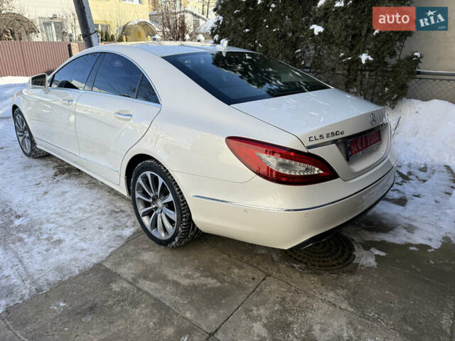 Белый Мерседес ЦЛС-Класс, объемом двигателя 0 л и пробегом 204 тыс. км за 24777 $, фото 3 на Automoto.ua