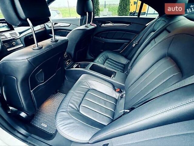 Белый Мерседес ЦЛС-Класс, объемом двигателя 3 л и пробегом 66 тыс. км за 35999 $, фото 9 на Automoto.ua