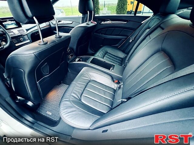 Білий Мерседес ЦЛС-Клас, об'ємом двигуна 3 л та пробігом 660 тис. км за 35999 $, фото 10 на Automoto.ua