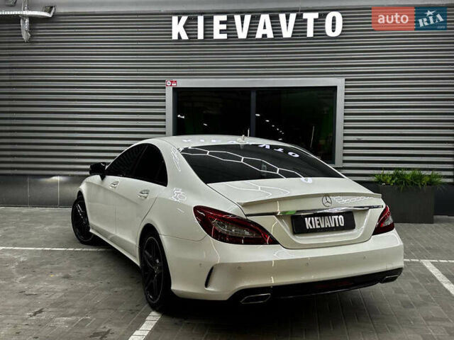 Белый Мерседес ЦЛС-Класс, объемом двигателя 2.2 л и пробегом 130 тыс. км за 27700 $, фото 5 на Automoto.ua