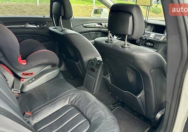 Мерседес ЦЛС-Класс 2014 в Киеве на Automoto.ua Белый Мерседес ЦЛС-Класс, объемом двигателя 2.14 л и пробегом 162 тыс. км за 18500 $, фото 20 на Automoto.ua