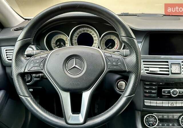 Мерседес ЦЛС-Класс 2014 в Киеве на Automoto.ua Белый Мерседес ЦЛС-Класс, объемом двигателя 2.14 л и пробегом 162 тыс. км за 18500 $, фото 24 на Automoto.ua