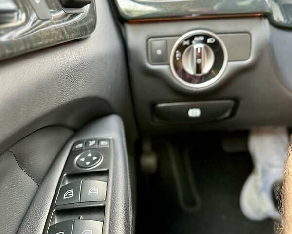 Мерседес ЦЛС-Класс 2014 в Киеве на Automoto.ua Белый Мерседес ЦЛС-Класс, объемом двигателя 2.14 л и пробегом 162 тыс. км за 18500 $, фото 31 на Automoto.ua