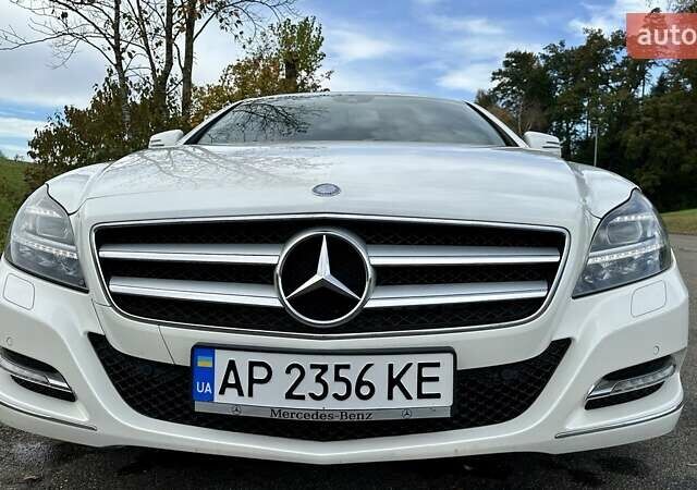 Мерседес ЦЛС-Класс 2014 в Киеве на Automoto.ua Белый Мерседес ЦЛС-Класс, объемом двигателя 2.14 л и пробегом 162 тыс. км за 18500 $, фото 4 на Automoto.ua